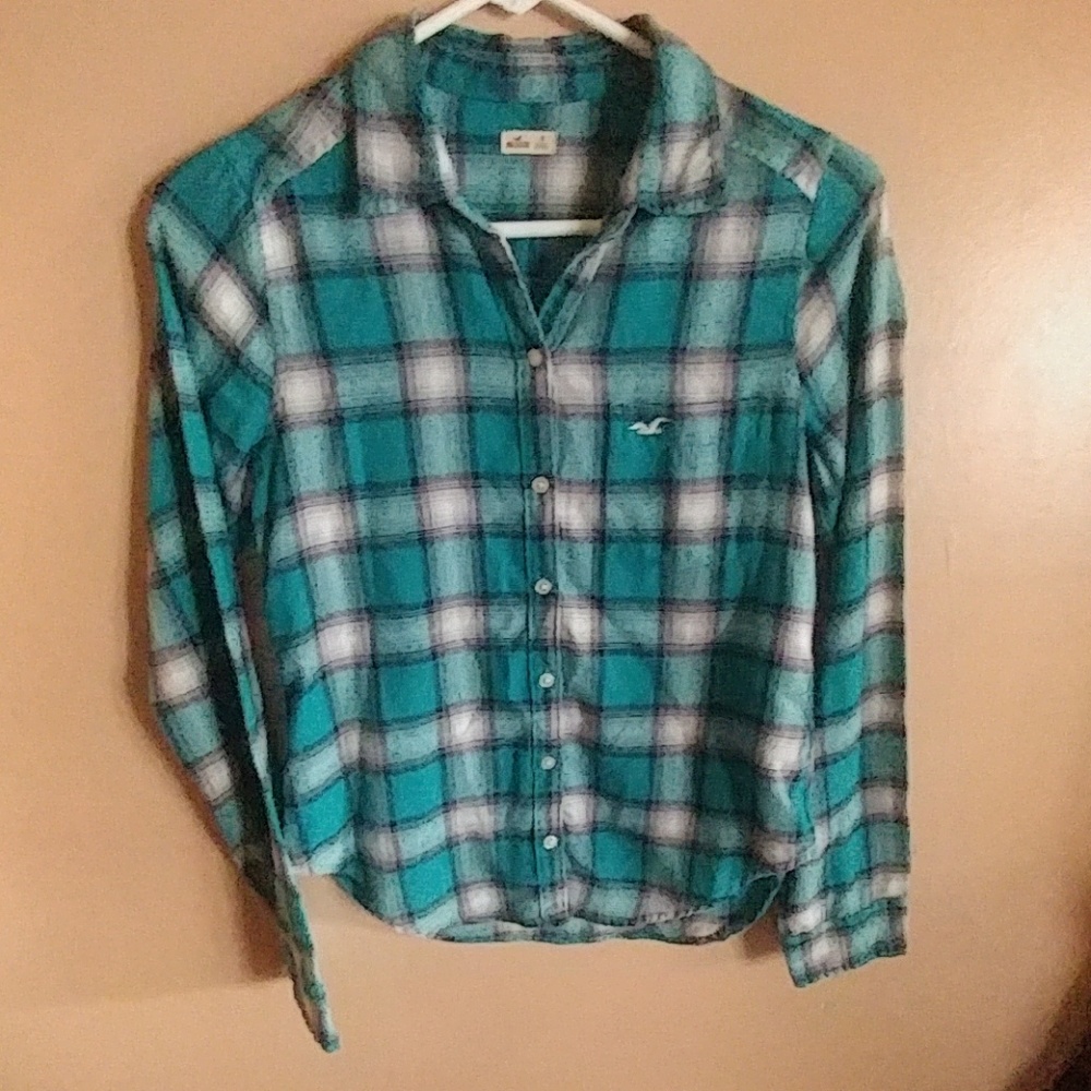 Hollister XS Turquoise botton down top
